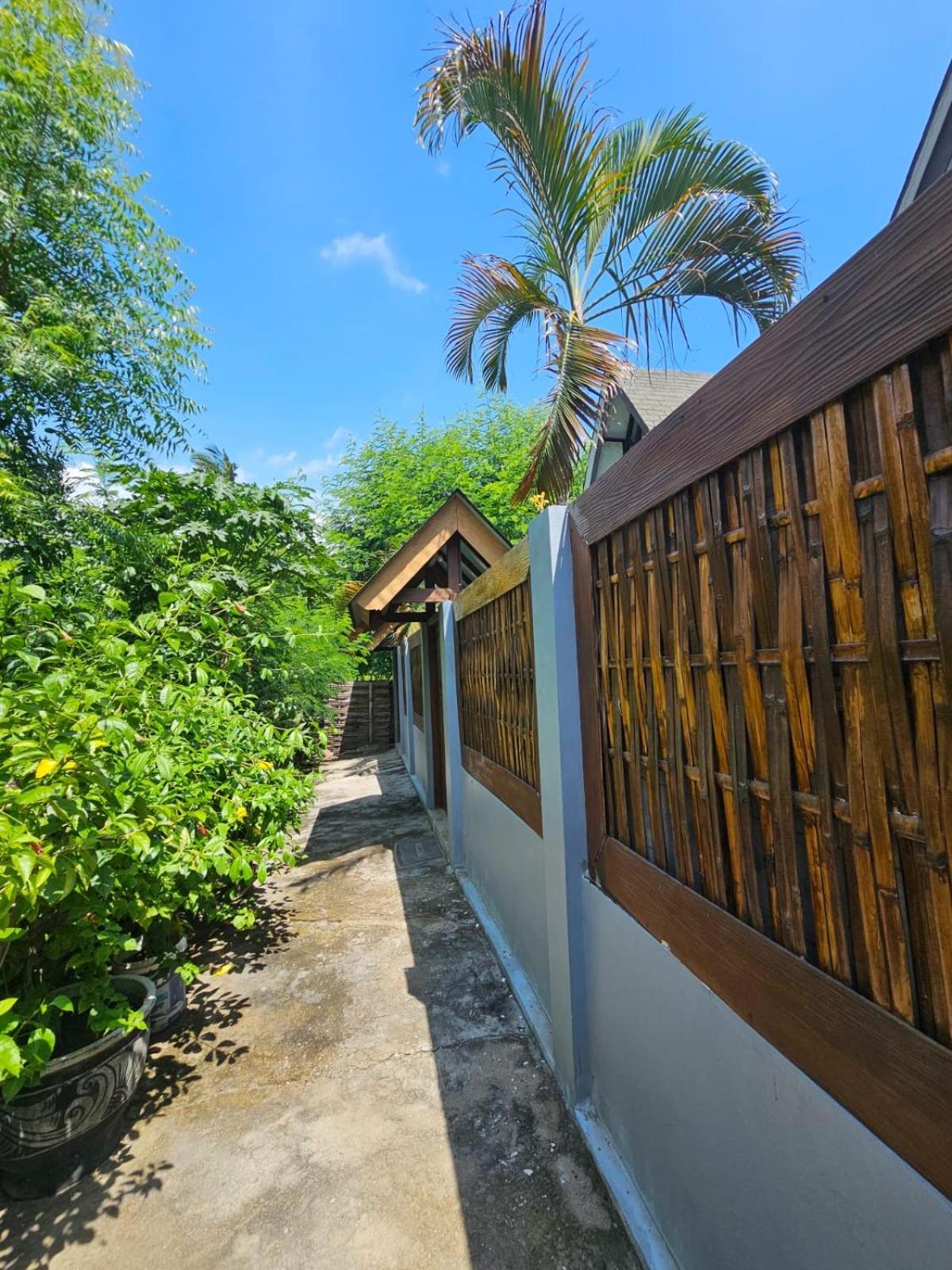 Atties Villa Gili Air Zewnętrze zdjęcie